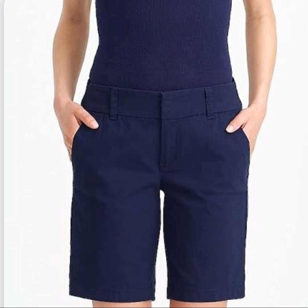 SALE!🔥J. Crew Factory City Fit Long 14” Chino Shorts